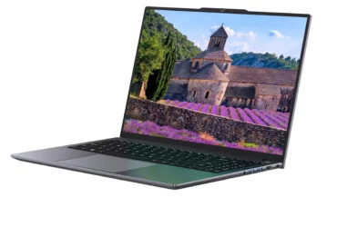 Ordinateur Portable CHUWI CoreBook Plus - Performances et Éc