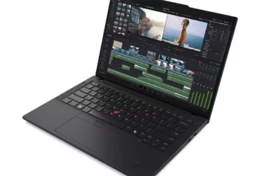 LENOVO - PC portable 14.0'' AMD Ryzen 7 Pro 8840HS - 32Go -